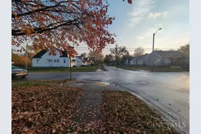 400 Burleigh Avenue, Dayton, OH 45417 - Photo 4