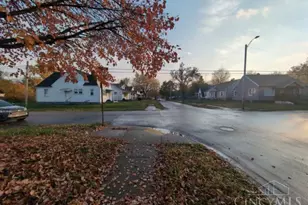 400 Burleigh Ave, Dayton, OH 45417 - Photo 4