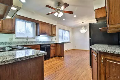 1101 Meadowind Court, Springfield Township, OH 45231 - Photo 16