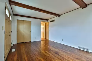 1101 Meadowind Ct, Springfield Township, OH 45231 - Photo 10