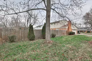 1101 Meadowind Ct, Springfield Township, OH 45231 - Photo 46