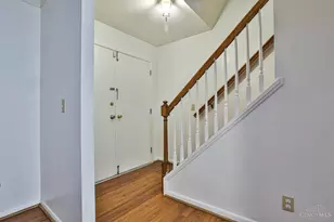 1101 Meadowind Ct, Springfield Township, OH 45231 - Photo 4