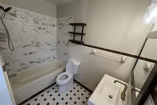 3753 N Berkley Cir, Silverton, OH 45236 - Photo 14