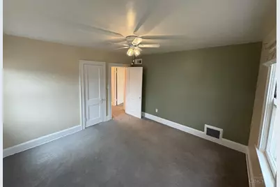 3753 N Berkley Circle, Silverton, OH 45236 - Photo 18