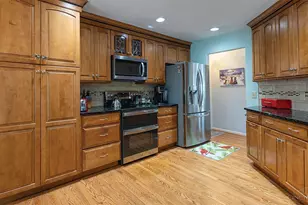 690 Kensington Ct, Hamilton Township, OH 45039 - Photo 26