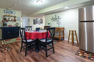 690 Kensington Ct, Hamilton Township, OH 45039 - Photo 38