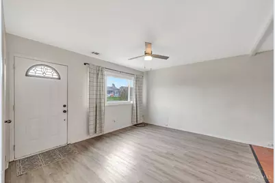 141 Locust Drive, Fairborn, OH 45324 - Photo 2