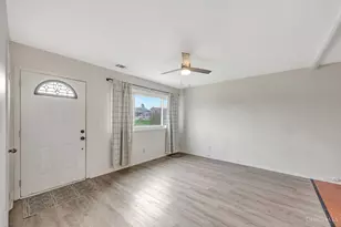 141 Locust Dr, Fairborn, OH 45324 - Photo 2