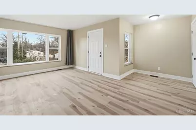 3150 Banning Road, Colerain Township, OH 45239 - Photo 8