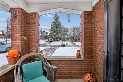 3133 Penrose Place, Cincinnati, OH 45211 - Photo 4