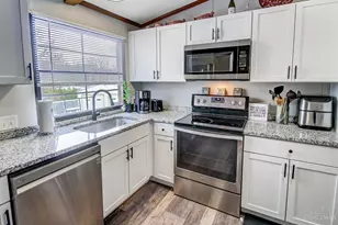 7449 Buena Vista Dr, Whitewater Township, OH 45002 - Photo 32