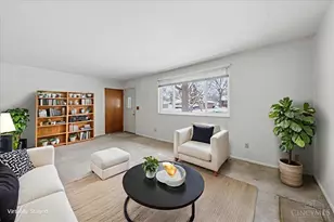 11740 Van Camp Ln, Springdale, OH 45246 - Photo 10