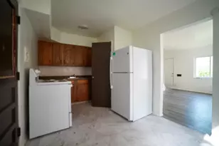 1741 Grand Ave, Cincinnati, OH 45214 - Photo 4