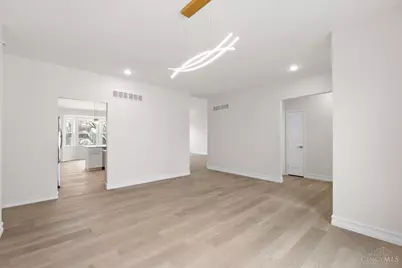 12017 Brookway Drive, Springfield Township, OH 45240 - Photo 10