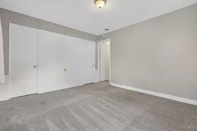 6519 Rainbow Lane, Cincinnati, OH 45230 - Photo 22