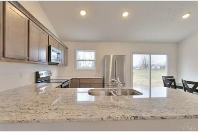 120 Cheyenne Drive, Franklin Township, OH 45171 - Photo 6