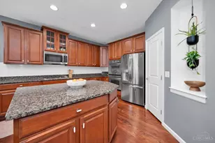 5194 E View Dr, Union Township, OH 45150 - Photo 8