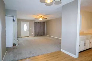 12066 Spalding Dr, Colerain Township, OH 45231 - Photo 8