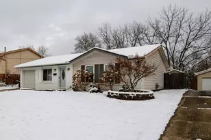 12066 Spalding Dr, Colerain Township, OH 45231 - Photo 20