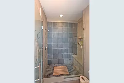 27 Mercer St #4, Cincinnati, OH 45202 - Photo 22