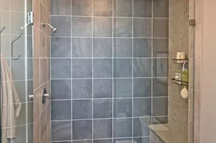 27 Mercer St, Cincinnati, OH 45202 - Photo 22