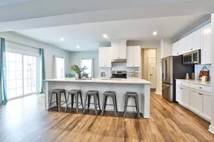 2719 Aristides Ct, Hamilton Township, OH 45152 - Photo 8