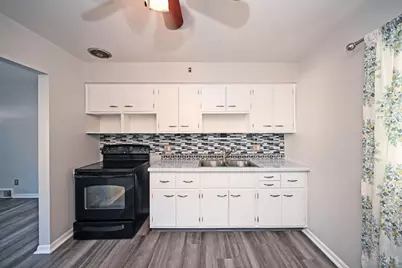 3041 Westknolls Lane, Cincinnati, OH 45211 - Photo 10