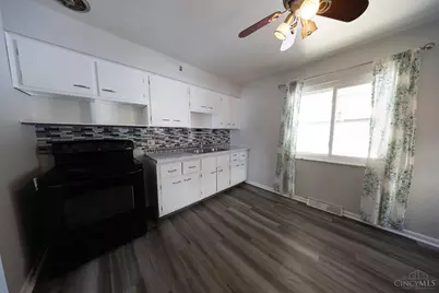 3041 Westknolls Lane, Cincinnati, OH 45211 - Photo 10