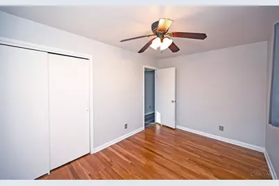 3041 Westknolls Lane, Cincinnati, OH 45211 - Photo 16