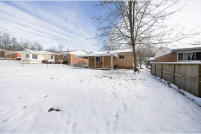 3041 Westknolls Lane, Cincinnati, OH 45211 - Photo 26