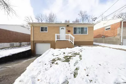 3041 Westknolls Lane, Cincinnati, OH 45211 - Photo 1