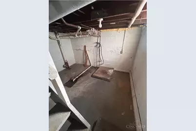 210 Bond Avenue, Hamilton, OH 45011 - Photo 6