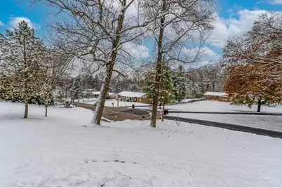 698 Cedar Knolls Court, Anderson Township, OH 45230 - Photo 2