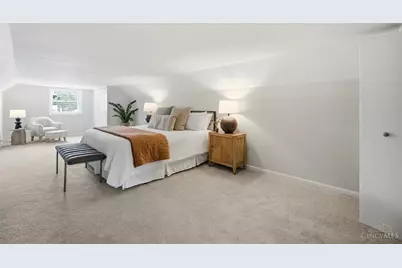 7018 Bramble Avenue, Columbia Township, OH 45227 - Photo 14