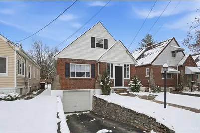 7018 Bramble Avenue, Columbia Township, OH 45227 - Photo 2