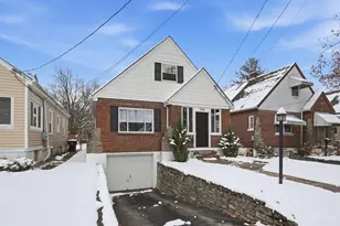 7018 Bramble Ave, Columbia Township, OH 45227 - Photo 2