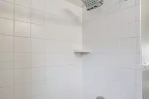 7018 Bramble Ave, Columbia Township, OH 45227 - Photo 12