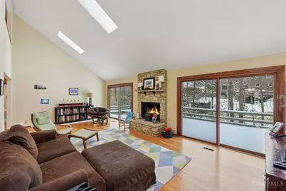 792 Farmsworth Court, Anderson Township, OH 45255 - Photo 6