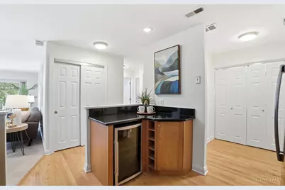 3646 Ashworth Drive #102, Cincinnati, OH 45208 - Photo 12