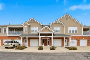 6770 Kelseys Oak Ct, Green Township, OH 45248 - Photo 1