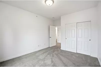 6770 Kelseys Oak Court, Green Township, OH 45248 - Photo 18