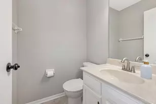 6331 Hollyberry Ln, Fairfield Township, OH 45011 - Photo 20