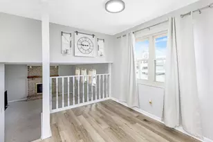 6331 Hollyberry Ln, Fairfield Township, OH 45011 - Photo 10