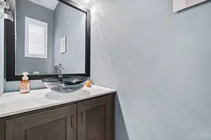 2734 Cleinview Ave, Cincinnati, OH 45206 - Photo 18