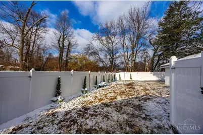 2030 Emerson Avenue, Cincinnati, OH 45239 - Photo 10