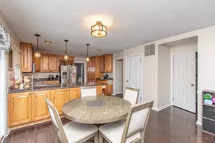 360 Wellington Way, Springboro, OH 45066 - Photo 16