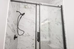 4214 Chambers St, Cincinnati, OH 45223 - Photo 12