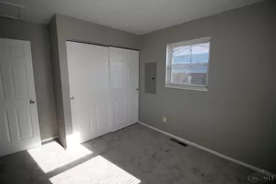 2074 Roosevelt Avenue, Springfield Township, OH 45240 - Photo 10