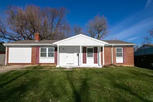 2074 Roosevelt Ave, Springfield Township, OH 45240 - Photo 2