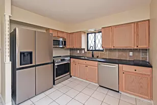 3627 W Liberty St, Cincinnati, OH 45205 - Photo 8